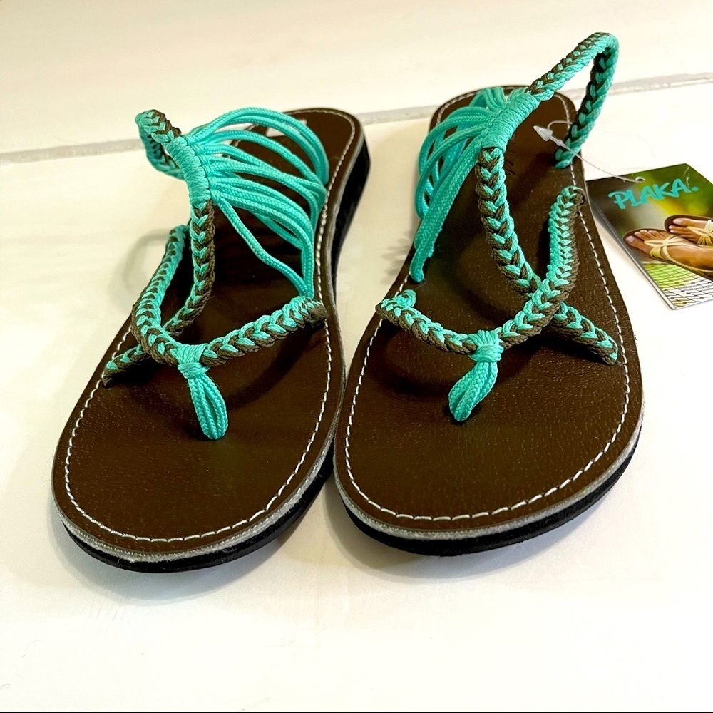 NWT Plaka Oceanside Womens Teal Woven Beach Sandals  Size 9